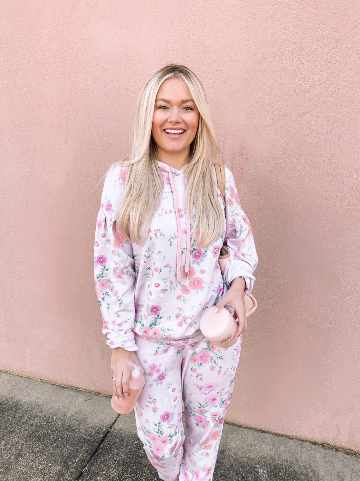 PSA Colleen Rothschild has Shampoo!