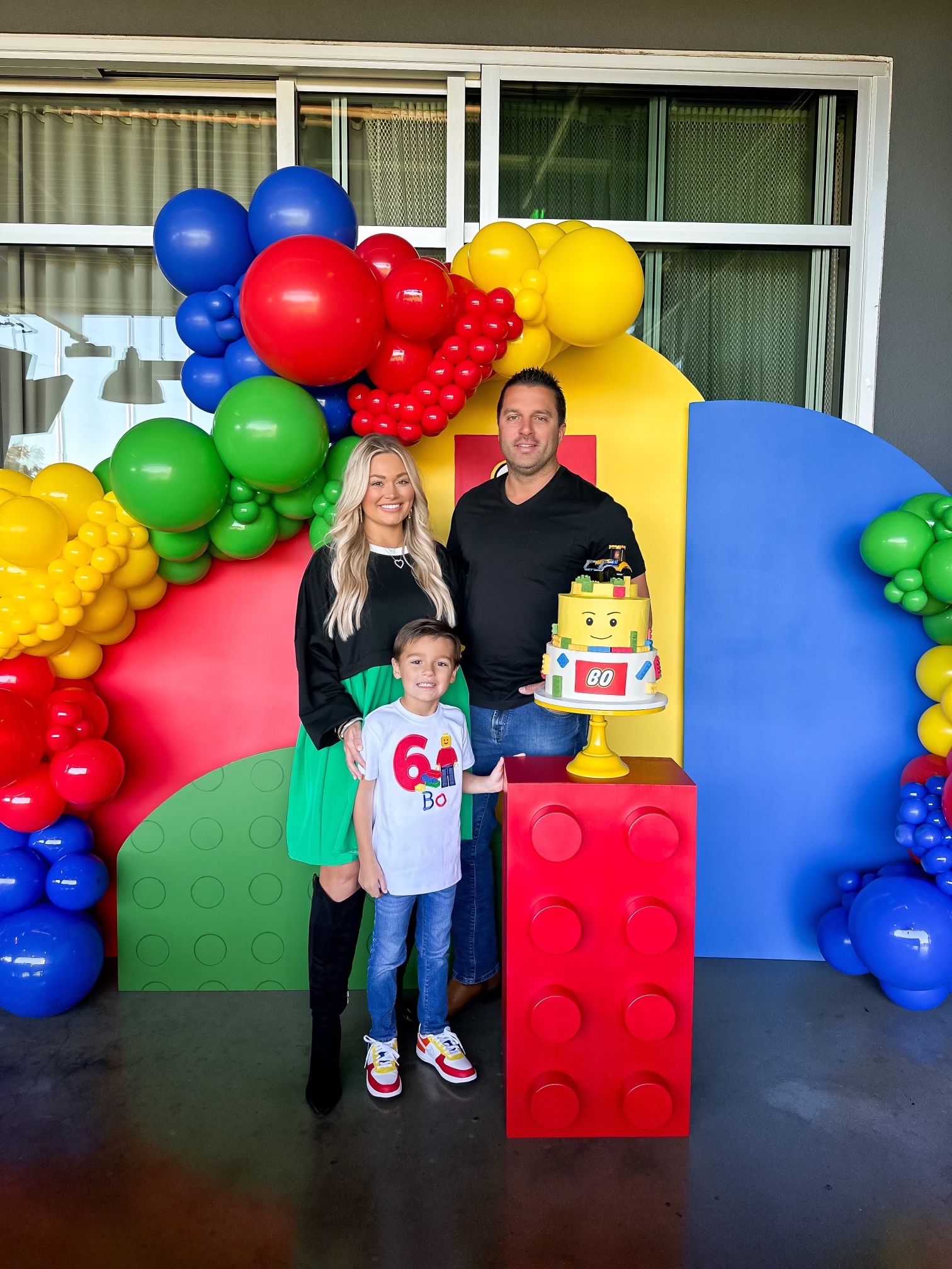 Lego balloon online arch